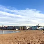 Apto. Vista Playa Poniente * Gijón