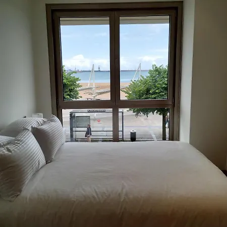 Apto. Vista Playa Poniente * Gijón